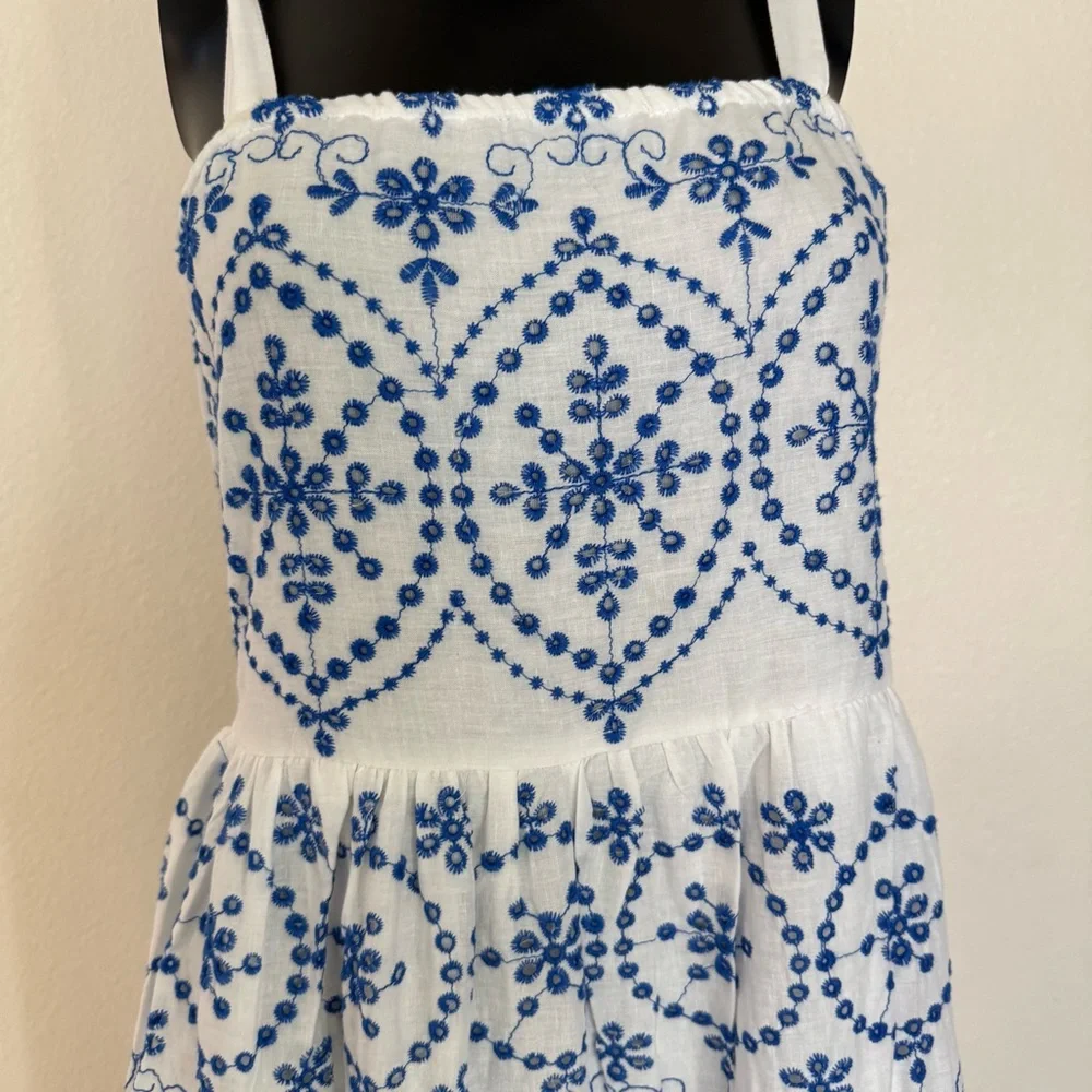 Chic Blue and White Floral Maxi Dress - Picture 12 of 14